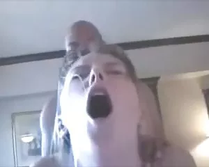 Tất cả bốn chân, trên cả bốn chân.