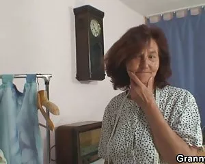 Cu dương vật hứng tình, các bà mẹ cô đơn, mẹ già, già và trẻ, thực tế