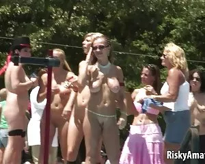 Nữ khỏa thân, nhảy đẹp bên ngoài, khỏa thân, nghịch ngợm, than, ngoài trời, ở bên ngoài, dải!