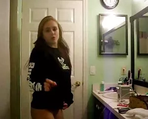 Bạn gái trêu chọc, sexy, trẻ